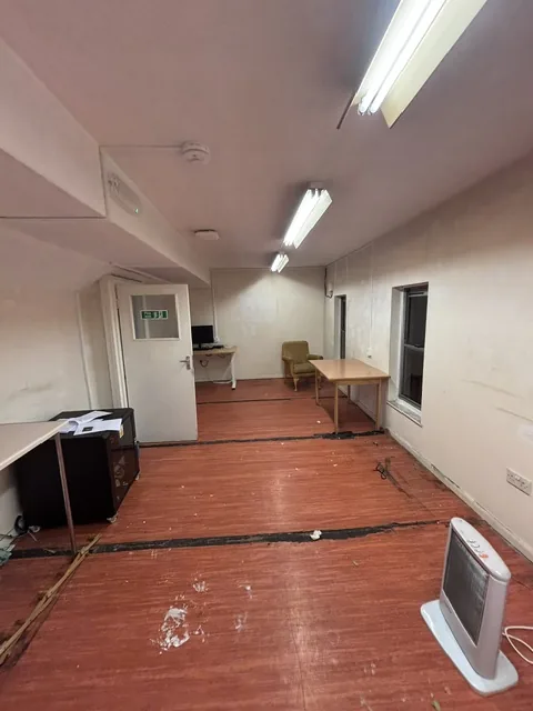 Asbestos artex removal from plasterboard walls in Belgravia
